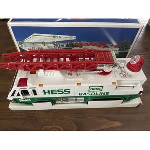 Hess Emergency Truck w/Horn & Siren-1996 Model-Battery Operated-New In Box